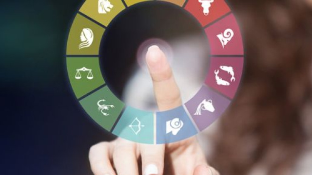 Oroscopo 8 novembre: passionalit&agrave; per cancro, equilibrio per Leone