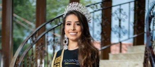 Miss debochou de entregador e teve t&iacute;tulo ca&ccedil;ado. (Arquivo Blasting News)