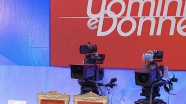 Anticipazioni Uomini e donne: arriva una pericolosa segnalazione sul tronista Giulio Raselli