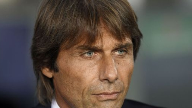 Azionista chiede rimozione stella a Conte