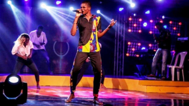 Nda Chi vainqueur de la finale Mutzig Star 2019 (c) Synkroagency