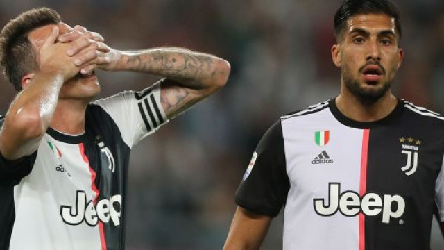 Can and Mandzukic left out of Juventus Champions League squad - yahoo.com