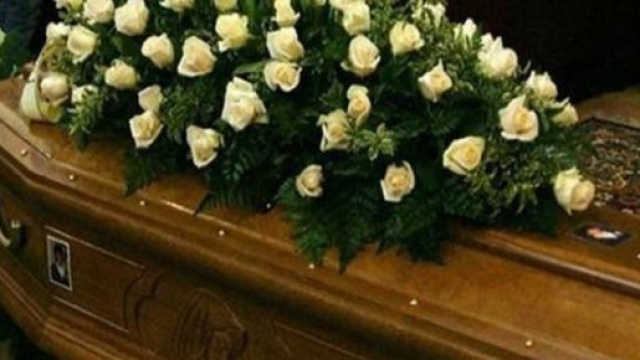 Dichiarata morta, si risveglia dopo tre giorni a pochi minuti dalla cremazione