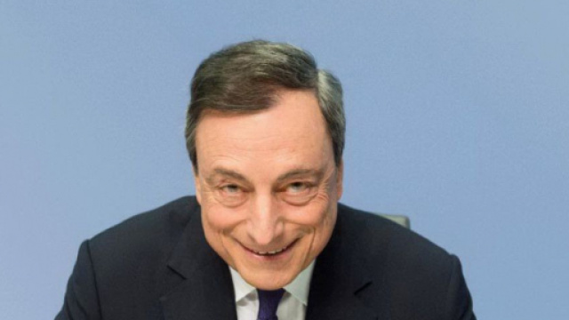 Diego Fusaro pronostica l'arrivo di Mario Draghi a Palazzo Chigi