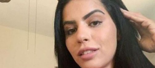 Rumors suggest that Larissa and Corey spent an evening together in Las Vegas. [Image Source: Larissa Lima | Instagram]