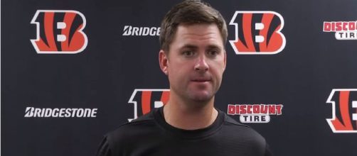 Stanley Morgan makes the move. [Image via Cincinnati Bengals/YouTube]