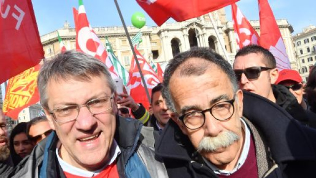 Pensioni, Landini: "Quota 100 non ha modificato la Fornero, &egrave; da rivedere"