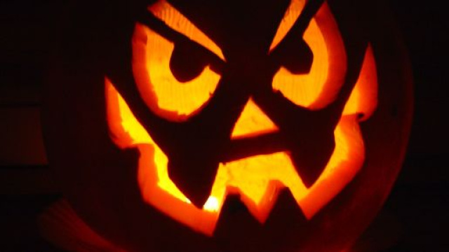 Frasi Halloween, 31 ottobre: auguri paurosi e divertenti da inviare ad amici e parenti