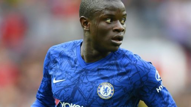 Calciomercato Juventus, Sarri vorrebbe affiancare Kant&eacute; a Pjanic e Ramsey