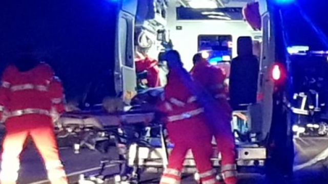 Calabria, gravissimo incidente stradale: quattro morti.