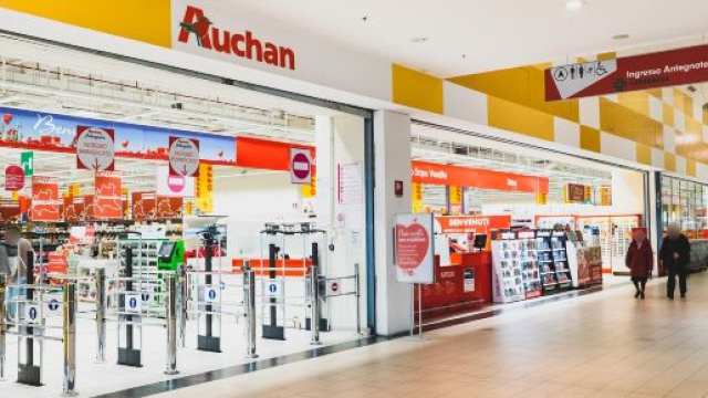 Passaggio da Auchan a Conad: 12mila dipendenti rischiano di perdere il lavoro.