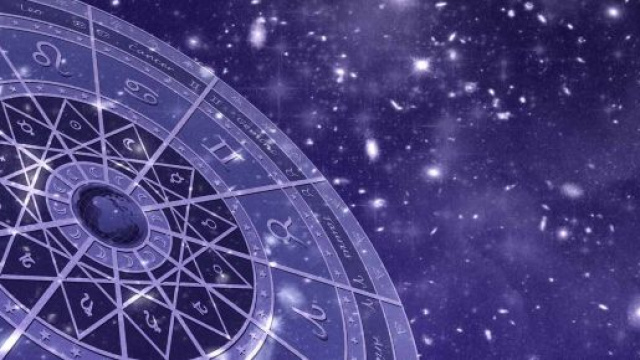 Oroscopo domani 12 ottobre classifica 'top flop': ordine per Sagittario, Gemelli a dieta