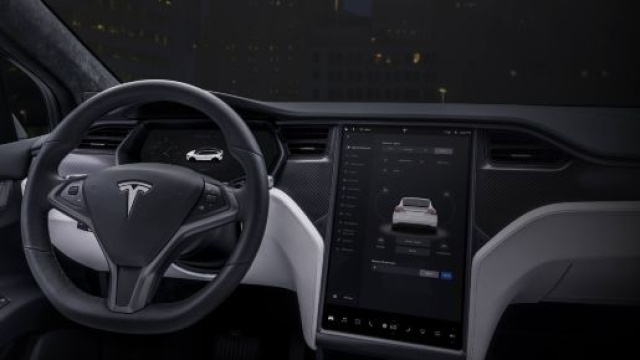 Model X | Tesla - tesla.com, des bruits de moteur originaux