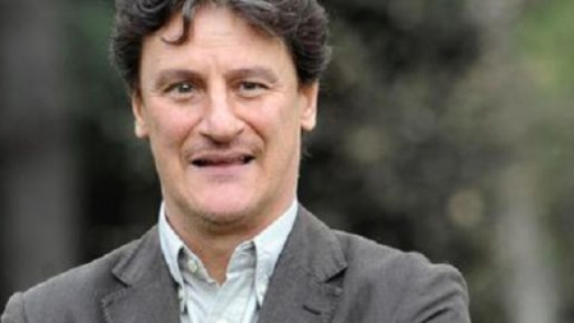 Giorgio Tirabassi ha avuto un malore: &egrave; grave