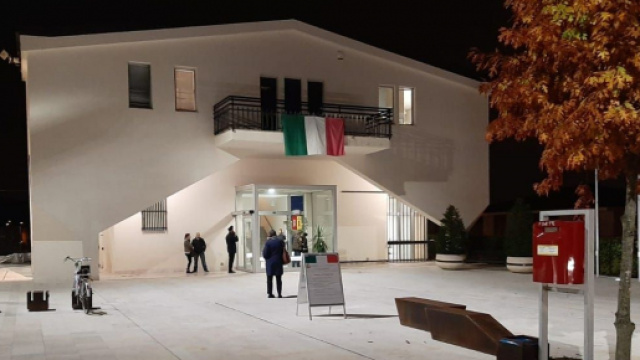 Zandobbio, &egrave; giallo sulla misteriosa morte in Comune di un'impiegata 59enne