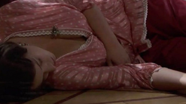 Una vita anticipazioni spagnole: Ursula attacca Genoveva che si accascia immobile