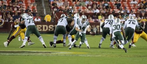 Sam Darnold did not turn the ball over in Week 10. [Image Source: Flickr | KA Sports Photos]