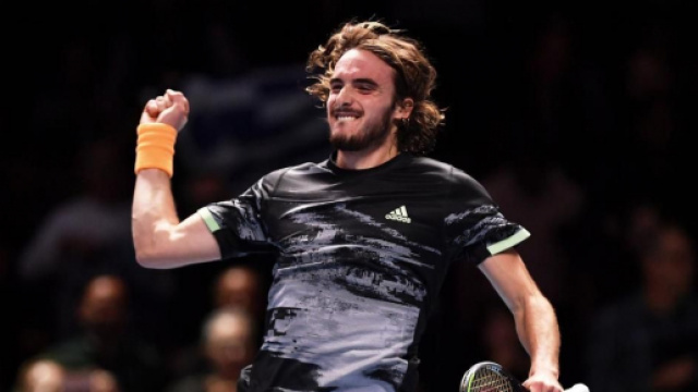 Stefanos Tsitispas, l'esultanza dopo il match vittorioso contro Medvedev all'esordio delle Atp Finals