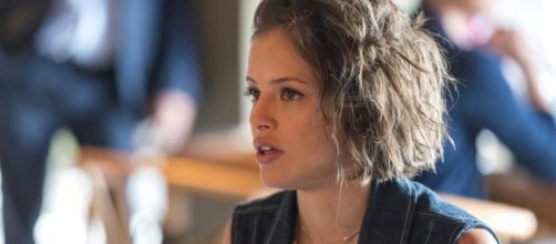 Josiane passar&aacute; por maus bocados na reta final de 'A Dona do Peda&ccedil;o'. (Arquivo Blasting News)