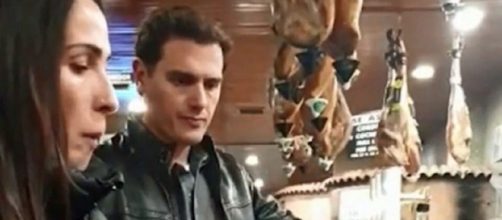 Primeras im&aacute;genes de Mal&uacute; y Rivera tras su dimisi&oacute;n. / TELECINCO