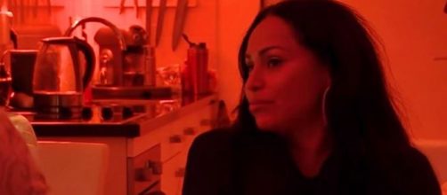 '90 Day Fiance' star Darcey might be drunk on paid cameo fans think - Image credit - TLC UK / YouTube