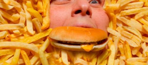 La comida basura puede ser tan adictiva como las drogas.