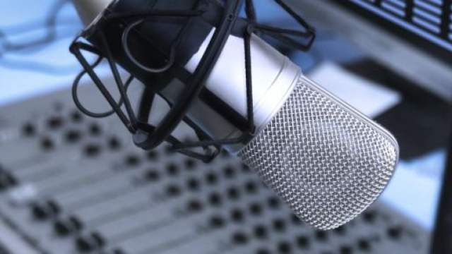 Intervista esclusiva a Fabry Granata, imitatore delle star della televisione