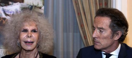 La misa por el quinto aniversario de la muerte de Cayetana con invitados muy escogidos