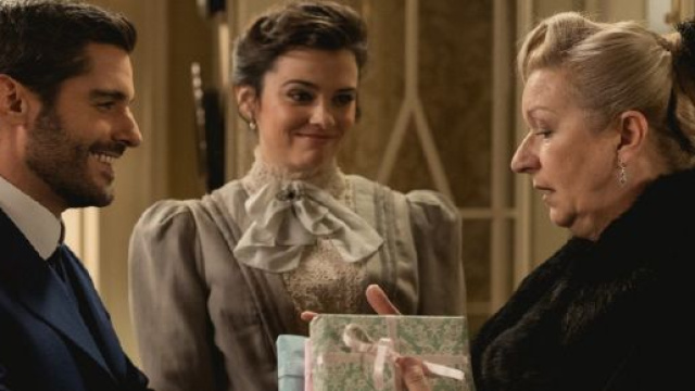 Una Vita, spoiler: Victor e Maria Luisa ritornano ad Acacias 38