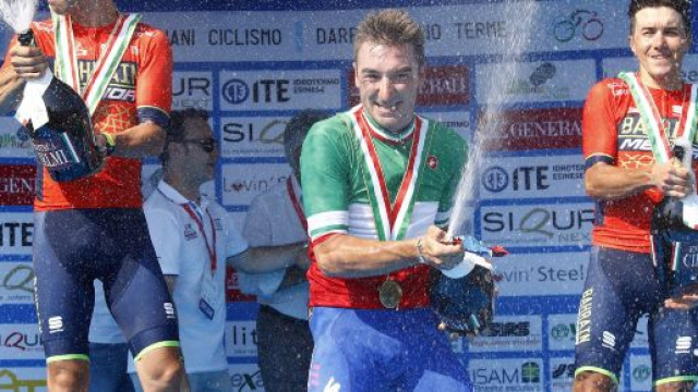 Elia Viviani, dal 2020 correr&agrave; nella Cofidis