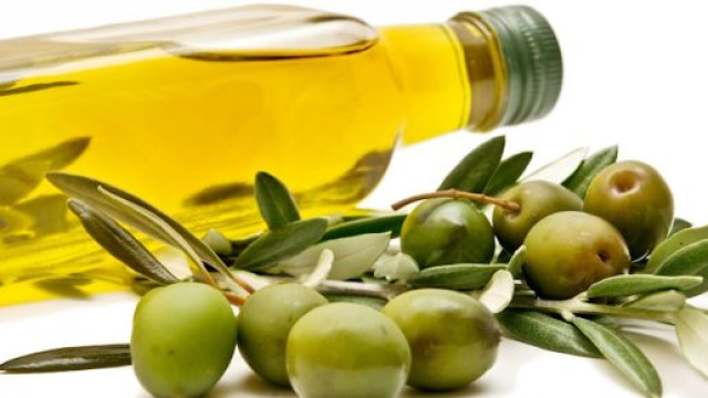 Olio extravergine di oliva, eccellenza calabra