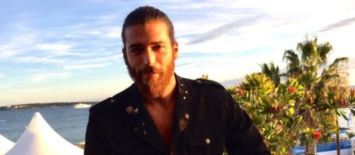 Can Yaman, en Cannes: "Voy a intentar ir a Espa&ntilde;a" - diezminutos.es
