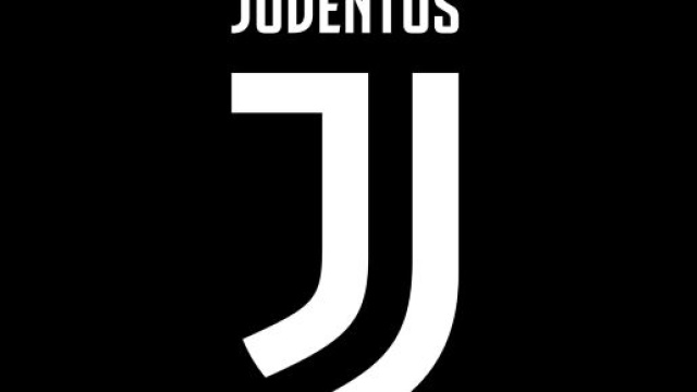 Eniola Aluko lascia la Juventus a causa del razzismo.