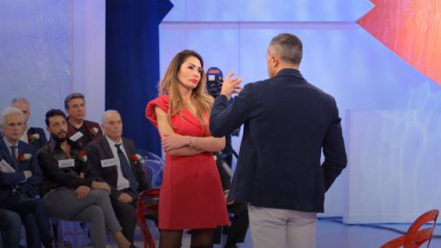 Anticipazioni Trono Over di Uomini e donne, 26 novembre: Ida Platano e Riccardo Guarnieri continuano la loro discussione