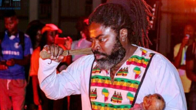 Christian Etongo promoteur du Festival Perform'Action Live Art 3 (c) Goethe-Institut Kamerun