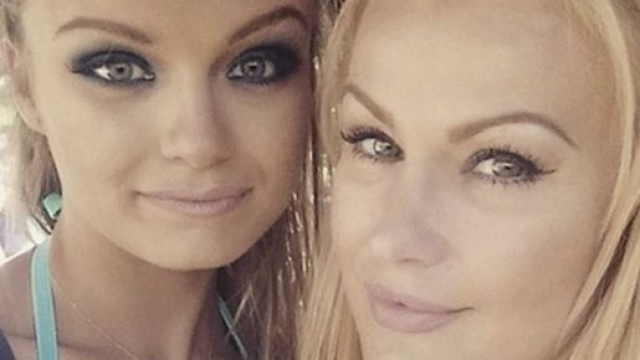 Eva Henger si infuria con Mercedesz per avere confessato che Schicchi non &egrave; suo padre.