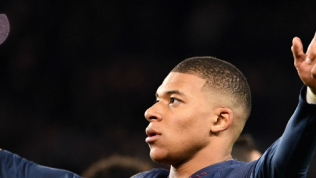 Mbapp&eacute; dit ne pas m&eacute;riter le 'Ballon d'Or' attribu&eacute; le 2 d&eacute;cembre prochain. Credit: Instagram/psg