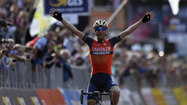 Vincenzo Nibali sar&agrave; in ritiro a Siracusa con la Trek Segafredo
