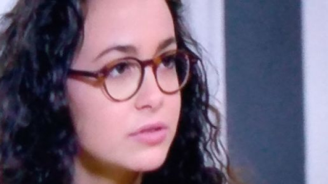 Anticipazioni Un posto al sole al 6 dicembre: Alex accetta di perdonare Vittorio