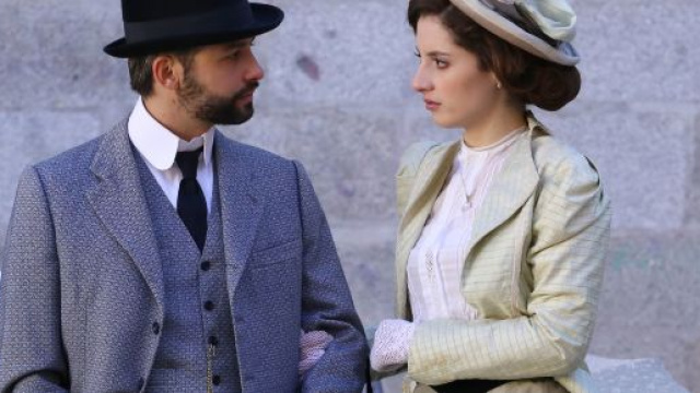 Anticipazioni Una Vita dal 9 al 15 dicembre: Celia sviene durante la proposta di matrimonio di Samuel e Lucia