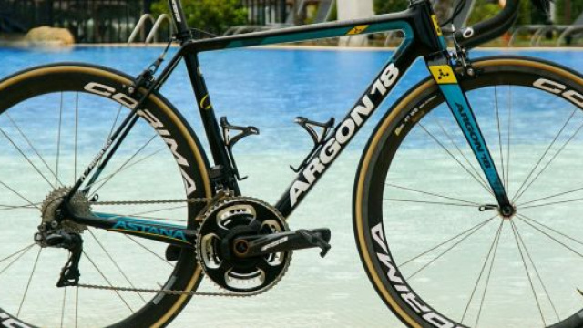 Ciclismo, cambi di bici per le squadre World Tour: Astana lascia Argon 18