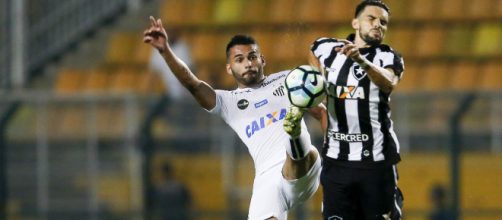 Duelo de alvinegros ser&aacute; na Vila Belmiro. (Arquivo Blasting News)