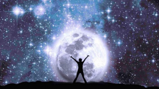 L'oroscopo di domani 4 novembre e classifica: aggiornamenti per Bilancia, Cancro lunatico