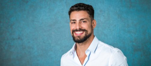 Cau&atilde; Reymond foi jurado da Dan&ccedil;a dos Famosos e contou detalhes das grava&ccedil;&otilde;es das cenas quentes de Ilha de Ferro. (Reprodu&ccedil;&atilde;o/Rede Globo)