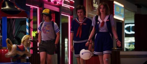 A s&eacute;rie de fic&ccedil;&atilde;o cient&iacute;fica est&aacute; dispon&iacute;vel na Netflix. (Reprodu&ccedil;&atilde;o/Netflix)