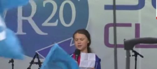 Schwarzenegger, Thunberg at Vienna climate event [Image source/AP Archive YouTube video]