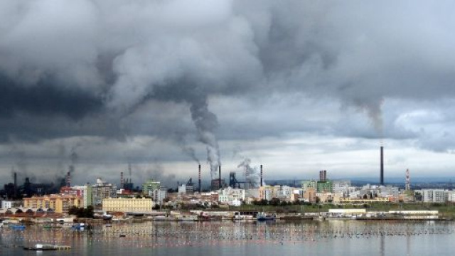 Vertice del Governo con ArcelorMittal, lavoratori col fiato sospeso