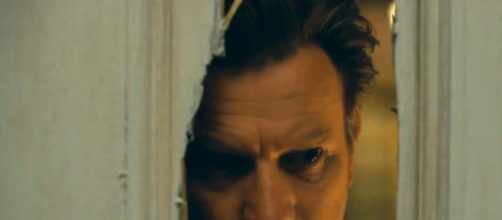 Ewan McGregor em cena de 'Doutor Sono' continua&ccedil;&atilde;o do cl&aacute;ssico 'O Iluminado' (Arquivo Blasting News)