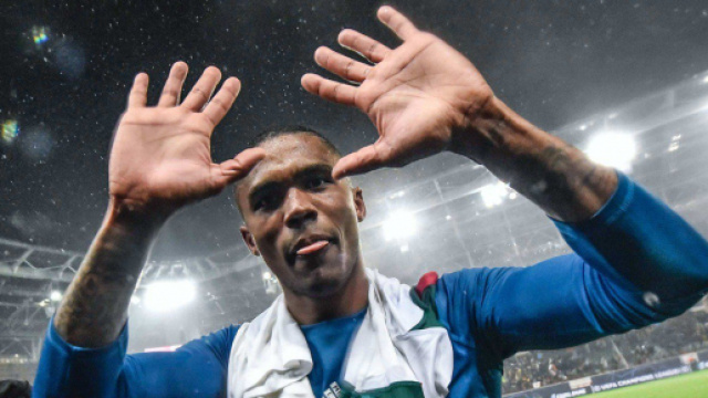 Douglas Costa (Twitter: @juventusfc)