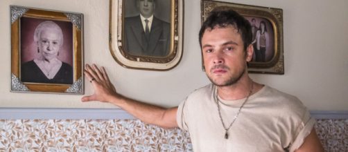 Chiclete e Camilo ter&atilde;o embate na trama. (Reprodu&ccedil;&atilde;o/Rede Globo)